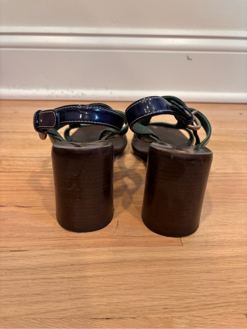 Vintage Miu Miu Arlecchino sandals in multicolored patent leather size 35.5 - Picture 7 of 10